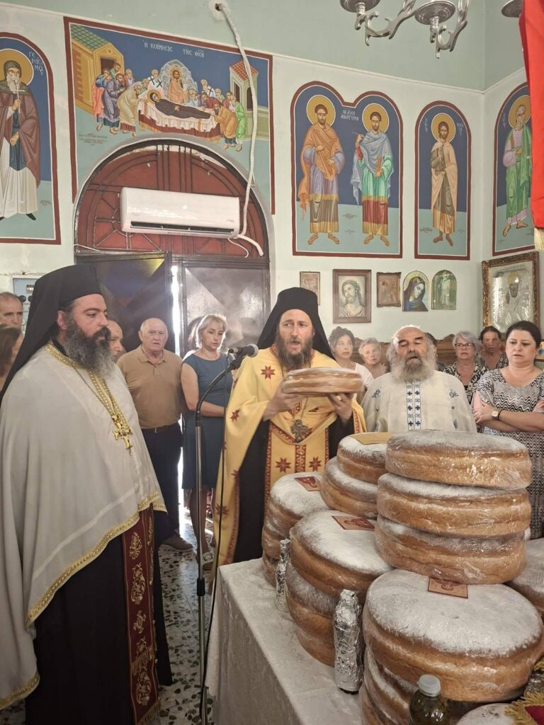 Ο πανηγυρικός εσπερινός της Αγίας Μαρίνης στα Ροΐτικα Πατρών ΦΩΤΟ