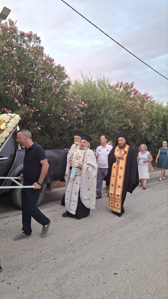 Ο πανηγυρικός εσπερινός της Αγίας Μαρίνης στα Ροΐτικα Πατρών ΦΩΤΟ