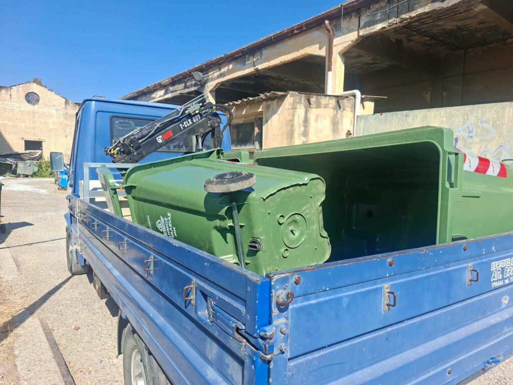 Κουλούρα: Αντικατάσταση κατεστραμμένων κάδων απορριμμάτων για αναβάθμιση της καθαριότητας ΦΩΤΟ
