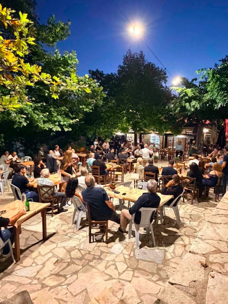 Πλατανόβρυση: Μήνυμα αλλαγής από ΠΑΣΟΚ και Καρχιμάκη, με έμφαση στην ακρίβεια ΦΩΤΟ