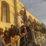 Κοσμοσυρροή στην Αγία Μαρίνα στη συνοικία Μακρυγιάννη στην Πάτρα ΒΙΝΤΕΟ-ΦΩΤΟ