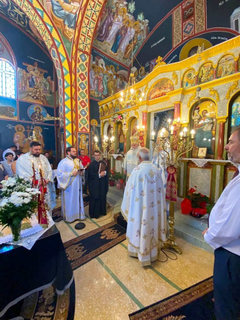 Με λαμπρότητα και θρησκευτική κατάνυξη πανηγύρισε η Γουμενίσσα Καλαβρύτων ΒΙΝΤΕΟ-ΦΩΤΟ