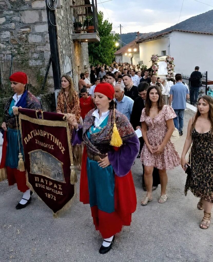 Με λαμπρότητα και θρησκευτική κατάνυξη πανηγύρισε η Γουμενίσσα Καλαβρύτων ΒΙΝΤΕΟ-ΦΩΤΟ