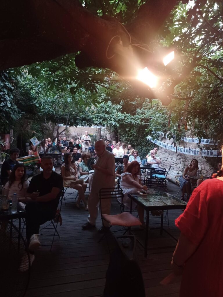 Παρουσιάστηκε, στην Πάτρα, το νέο βιβλίο του Παναγιώτη Γκαμούρα ΦΩΤΟ 12 Παρουσιάστηκε, στην Πάτρα, το νέο βιβλίο του Παναγιώτη Γκαμούρα ΦΩΤΟ