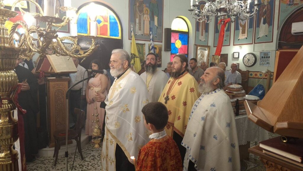 Ο πανηγυρικός εσπερινός της Αγίας Μαρίνης στα Ροΐτικα Πατρών ΦΩΤΟ