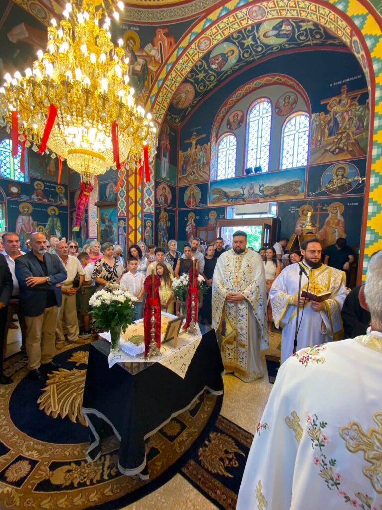 Με λαμπρότητα και θρησκευτική κατάνυξη πανηγύρισε η Γουμενίσσα Καλαβρύτων ΒΙΝΤΕΟ-ΦΩΤΟ