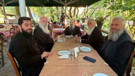 Επίσκεψη Μητροπολιτών στα Καλάβρυτα ΦΩΤΟ 13 Επίσκεψη Μητροπολιτών στα Καλάβρυτα ΦΩΤΟ