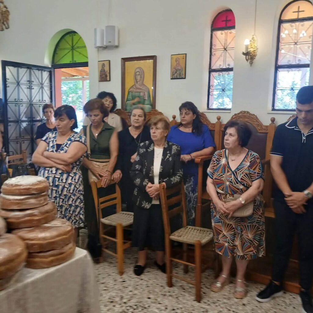 Θεία Λειτουργία για την Αγία Μαρίνα στην Κάκιζα από τον Σύλλογο Απανταχού Καλουσιωτών ΦΩΤΟ