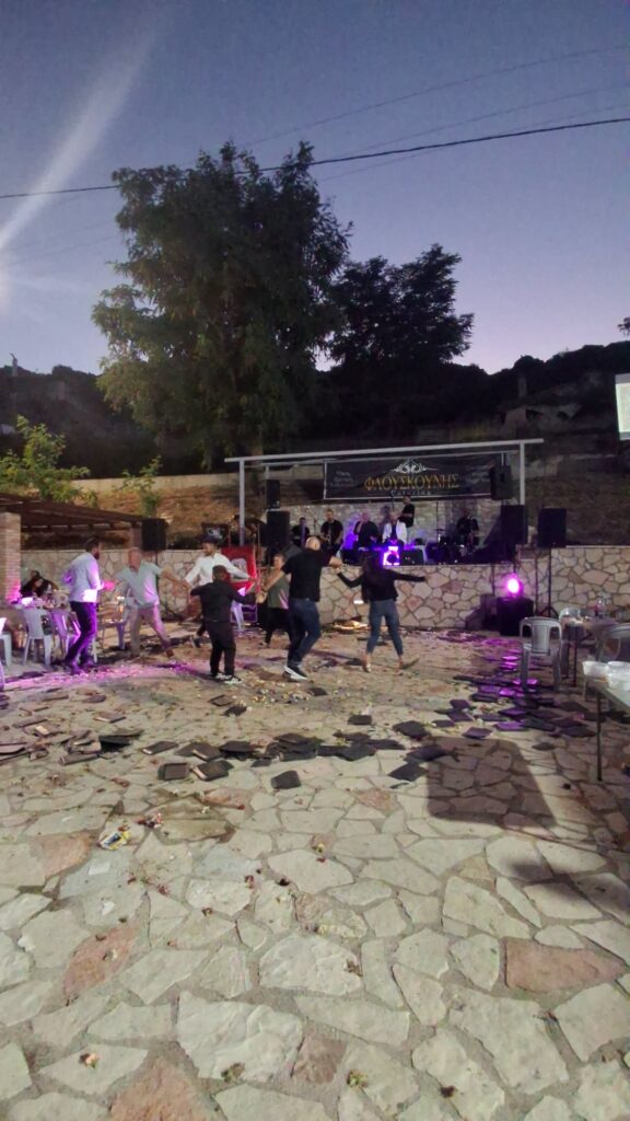 Το «Αντάμωμα των Καλουσιωτών» ΦΩΤΟ 17 Το «Αντάμωμα των Καλουσιωτών» ΦΩΤΟ