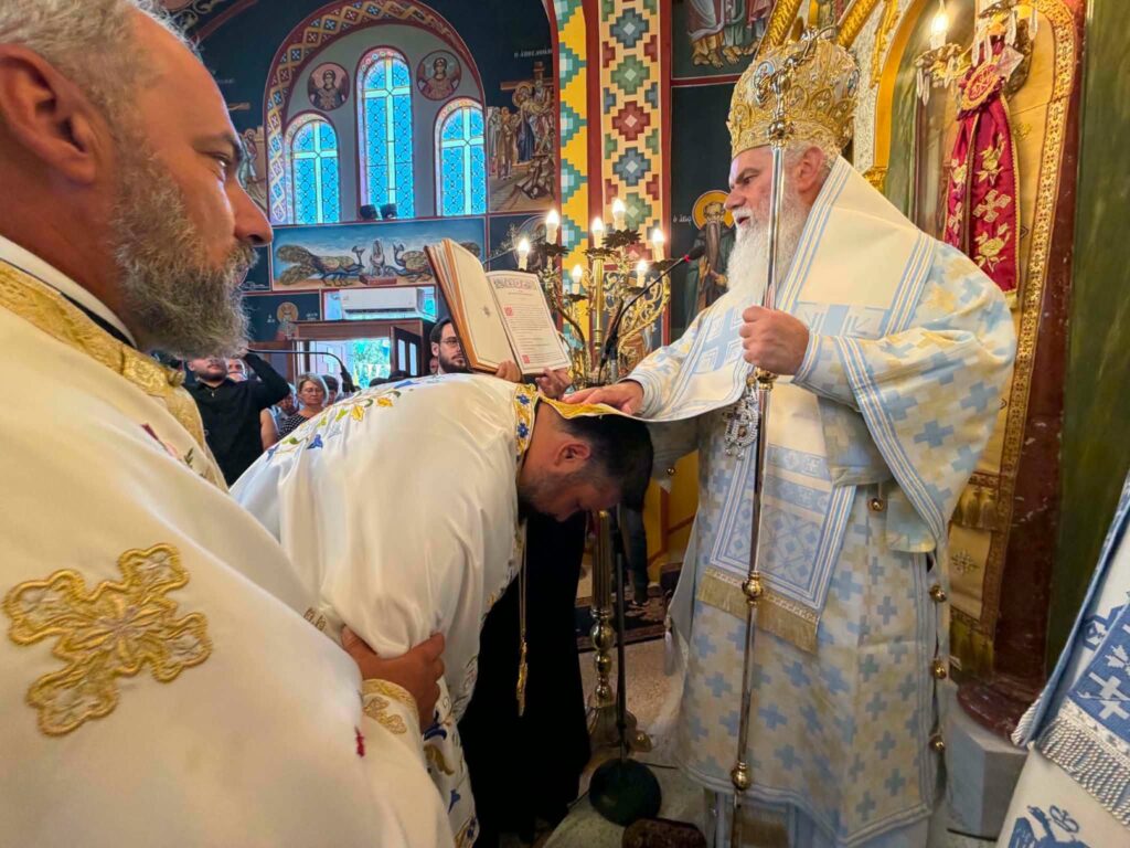 Στον ναό της Γουμένισσας Καλαβρύτων ο Μητροπολίτης Σταγών και Μετεώρων Θεόκλητος ΦΩΤΟ 19 Στον ναό της Γουμένισσας Καλαβρύτων ο Μητροπολίτης Σταγών και Μετεώρων Θεόκλητος ΦΩΤΟ
