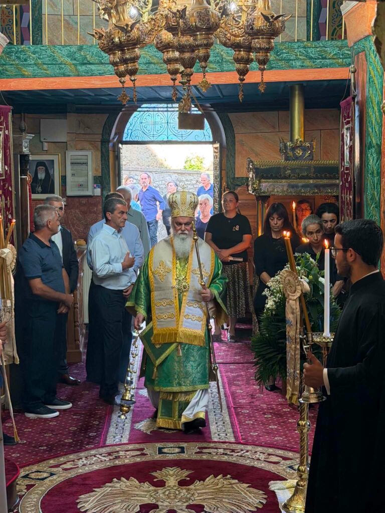 Η Κυριακή των Πατέρων της Δ' Οικουμενικής Συνόδου στο Αγρίδι Καλαβρύτων ΦΩΤΟ