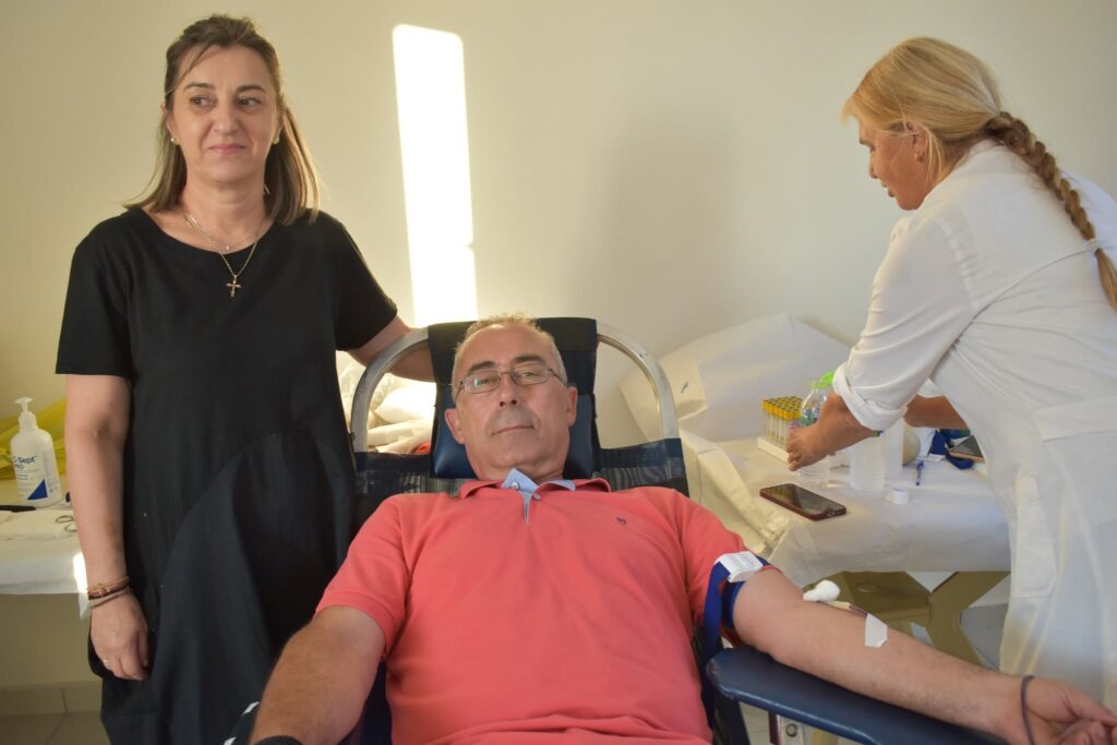Εθελοντική αιμοδοσία στο Φλόκα ΦΩΤΟ