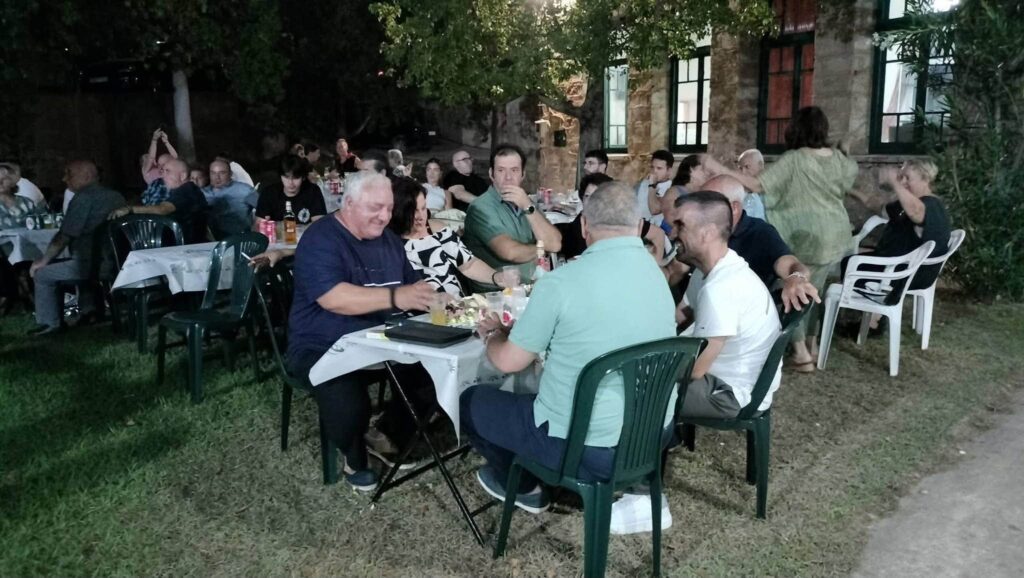 Το πανηγύρι του Πολιτιστικού - Αθλητικού Συλλόγου Δημητρόπουλου ΒΙΝΤΕΟ-ΦΩΤΟ 13 Το πανηγύρι του Πολιτιστικού - Αθλητικού Συλλόγου Δημητρόπουλου ΒΙΝΤΕΟ-ΦΩΤΟ