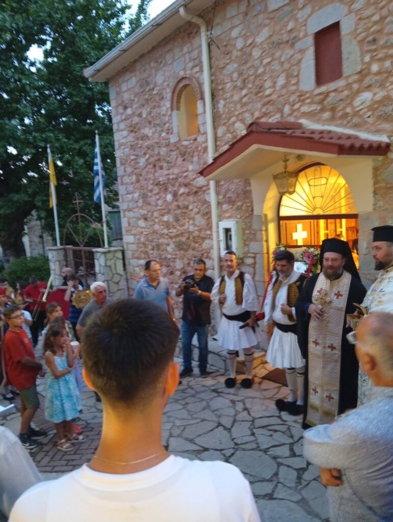 Με λαμπρότητα και θρησκευτική κατάνυξη πανηγύρισε η Γουμενίσσα Καλαβρύτων ΒΙΝΤΕΟ-ΦΩΤΟ 18 Με λαμπρότητα και θρησκευτική κατάνυξη πανηγύρισε η Γουμενίσσα Καλαβρύτων ΒΙΝΤΕΟ-ΦΩΤΟ