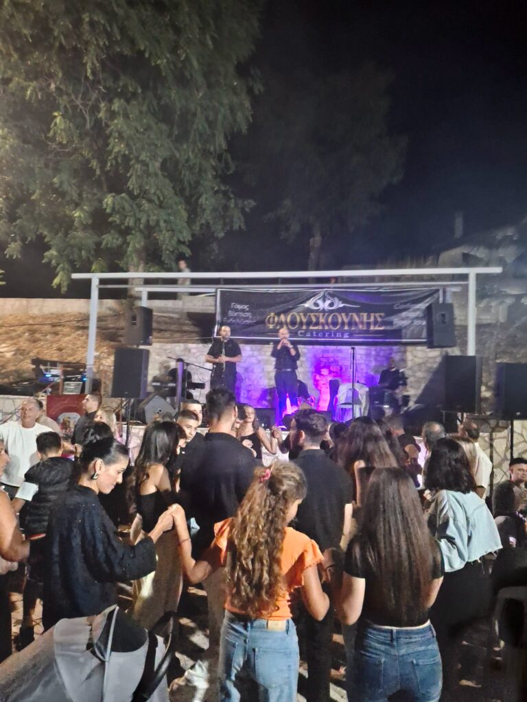 Το «Αντάμωμα των Καλουσιωτών» ΦΩΤΟ