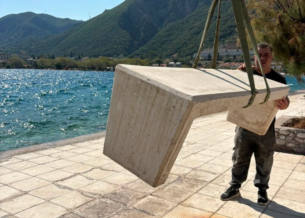 Πυργός στην παραλία