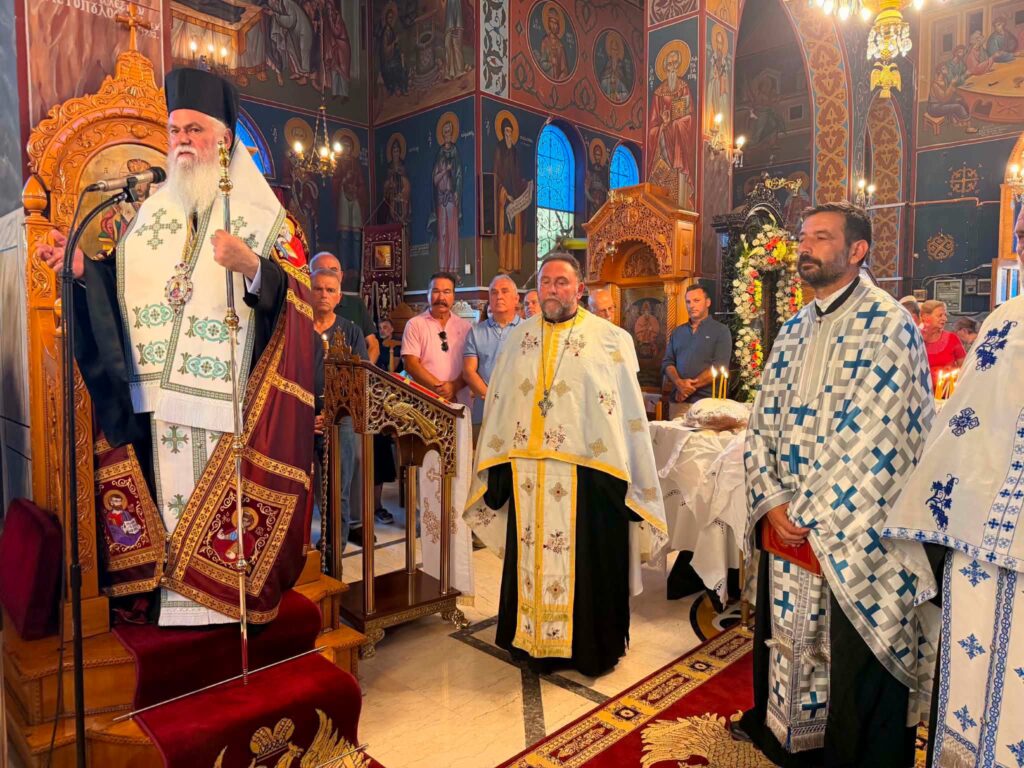 Εσπερινός στον Ιερό Ναό Προφήτου Ηλιού Μάχου Ηλείας με Ιερώνυμο ΦΩΤ0