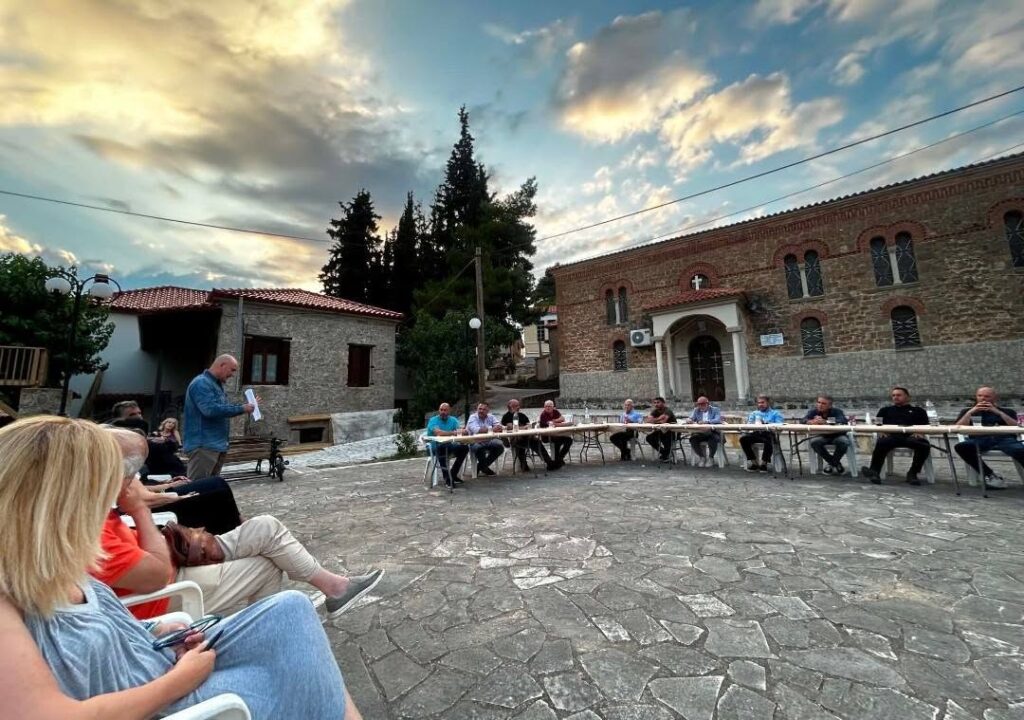 Αιγιάλεια: Η 17η επαρχιακή οδός στη συνάντηση του αντιπεριφερειάρχη Π. Σακελλαρόπουλου με Κοινοτάρχες ΦΩΤΟ