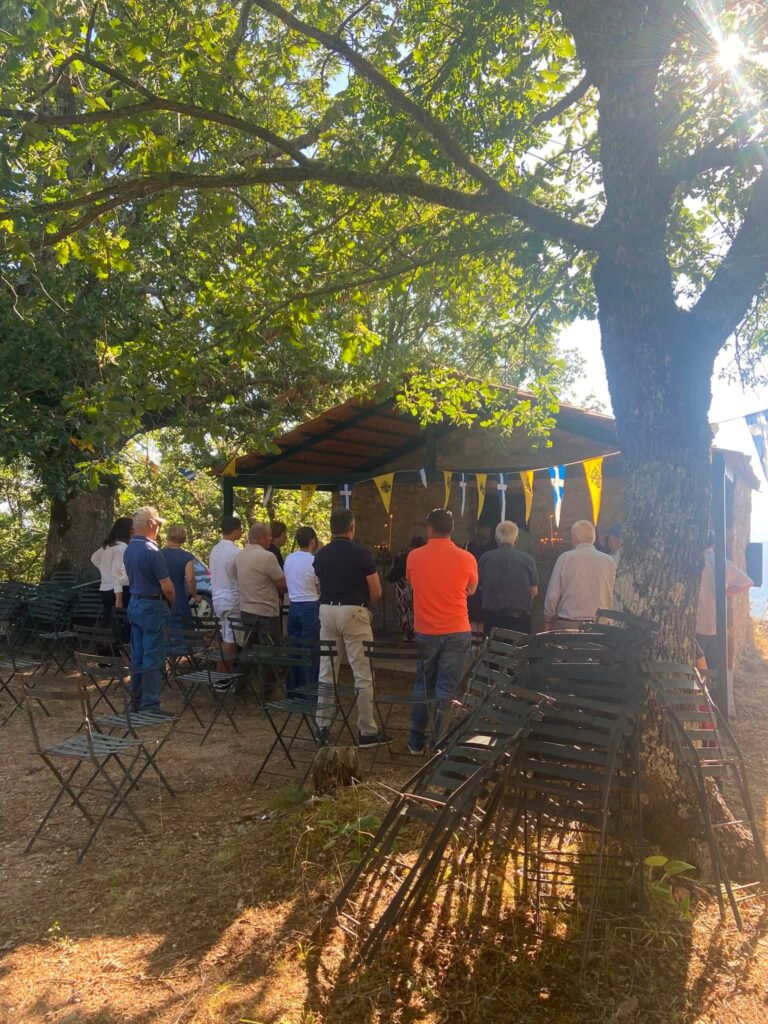 Στο ξωκλήσι του Προφήτη Ηλία Πολιτιστικός Σύλλογος Τρεχλού ΦΩΤΟ 11 Στο ξωκλήσι του Προφήτη Ηλία Πολιτιστικός Σύλλογος Τρεχλού ΦΩΤΟ