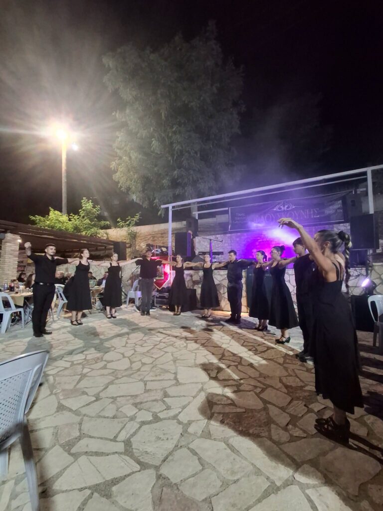 Το «Αντάμωμα των Καλουσιωτών» ΦΩΤΟ