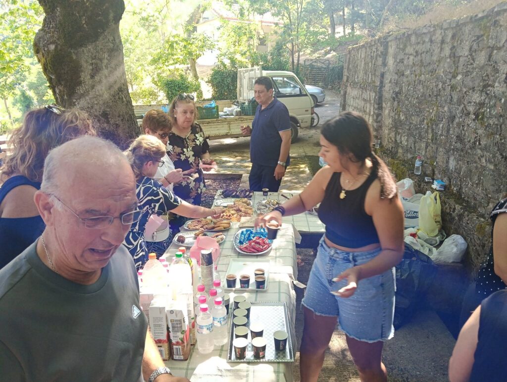 Θεία Λειτουργία του Άη Λια στο Άνω Μαυρίκι ΦΩΤΟ
