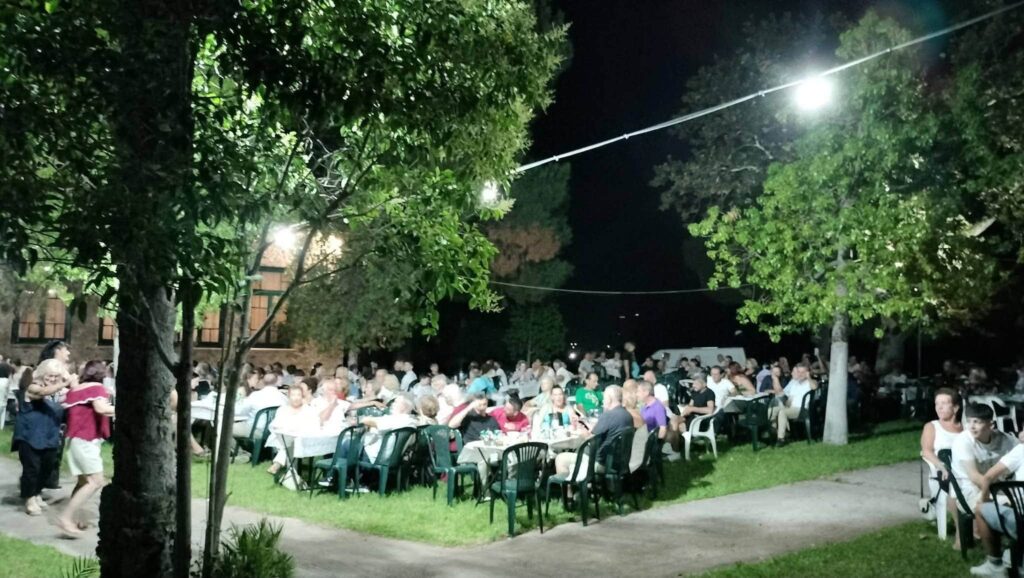 Το πανηγύρι του Πολιτιστικού - Αθλητικού Συλλόγου Δημητρόπουλου ΒΙΝΤΕΟ-ΦΩΤΟ