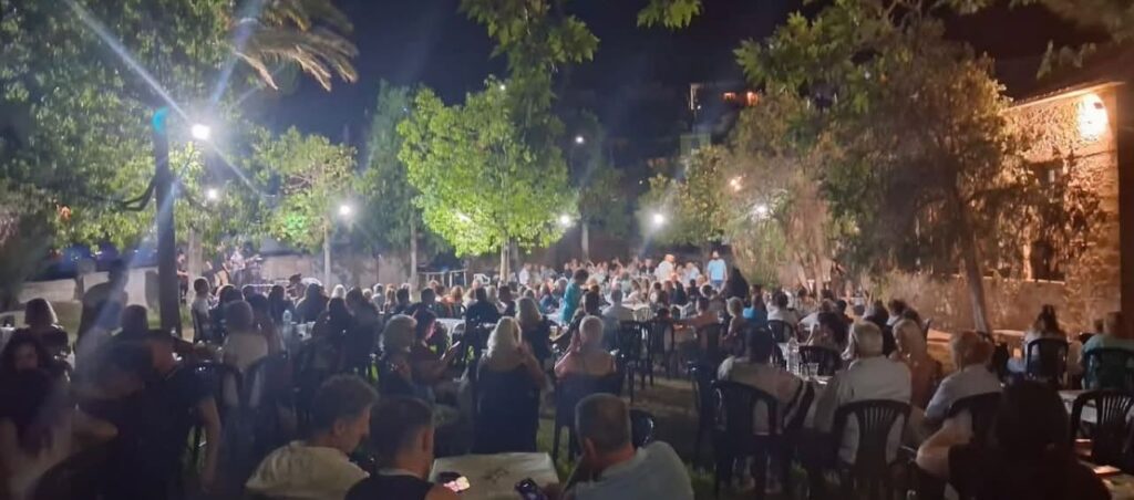 Το πανηγύρι του Πολιτιστικού - Αθλητικού Συλλόγου Δημητρόπουλου ΒΙΝΤΕΟ-ΦΩΤΟ 5 Το πανηγύρι του Πολιτιστικού - Αθλητικού Συλλόγου Δημητρόπουλου ΒΙΝΤΕΟ-ΦΩΤΟ