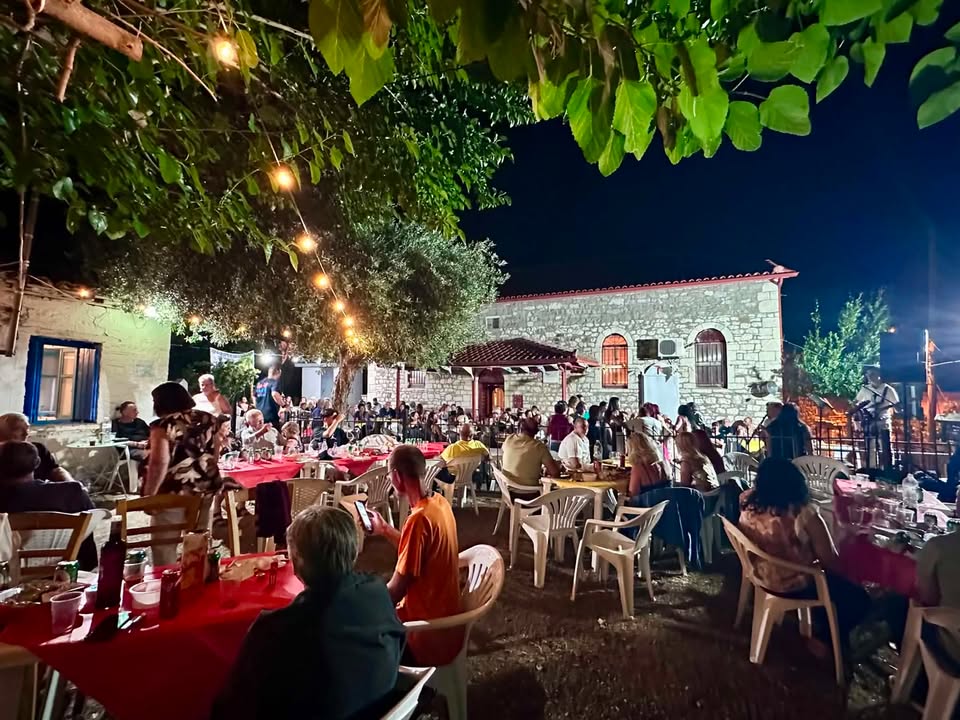 Το συναπάντημα του Φιλοπροοδευτικού Συλλόγου Γκραίκα ΒΙΝΤΕΟ