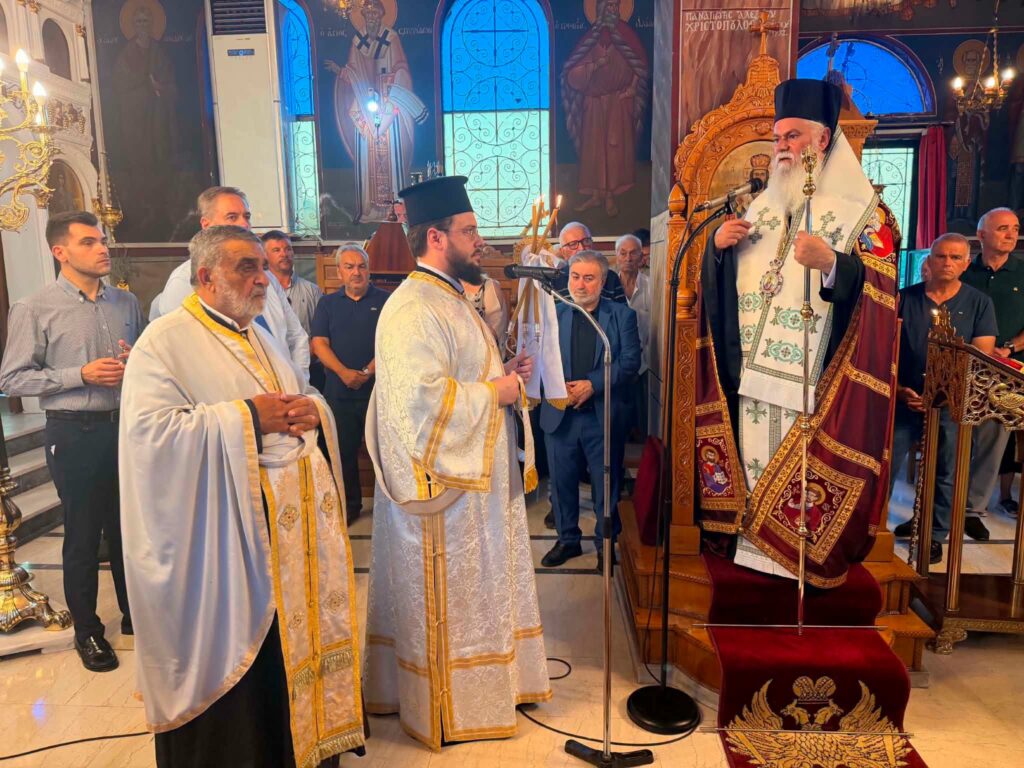 Εσπερινός στον Ιερό Ναό Προφήτου Ηλιού Μάχου Ηλείας με Ιερώνυμο ΦΩΤ0