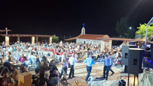 Το «Αντάμωμα των Καλουσιωτών» ΦΩΤΟ