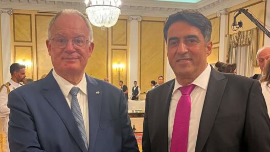 Καλάβρυτα: Ο πρόεδρος της Ενωσης Παύλος Σατολιάς στη δεξίωση του Προεδρικού Μεγάρου 14 Καλάβρυτα: Ο πρόεδρος της Ενωσης Παύλος Σατολιάς στη δεξίωση του Προεδρικού Μεγάρου