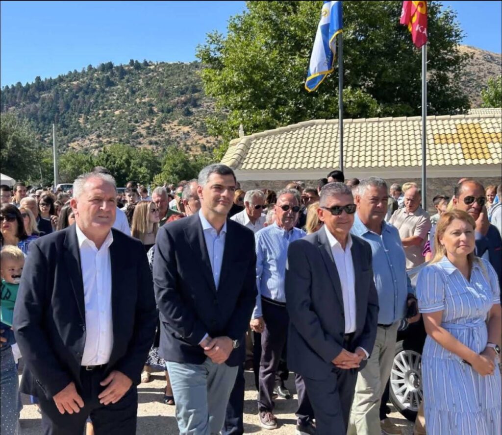 Ο δήμαρχος Δυτικής Αχαΐας Γρηγόρης Αλεξόπουλος στην Ρακίτα ΦΩΤΟ