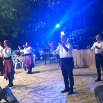 Πλήθος κατοίκων και επισκεπτών στο πανηγύρι του Καταρράκτη ΒΙΝΤΕΟ