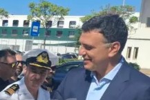 Πάτρα: Ο υπουργός Ναυτιλίας Βασίλης Κικίλιας σε λιμάνι, δημαρχείο, μητρόπολη
