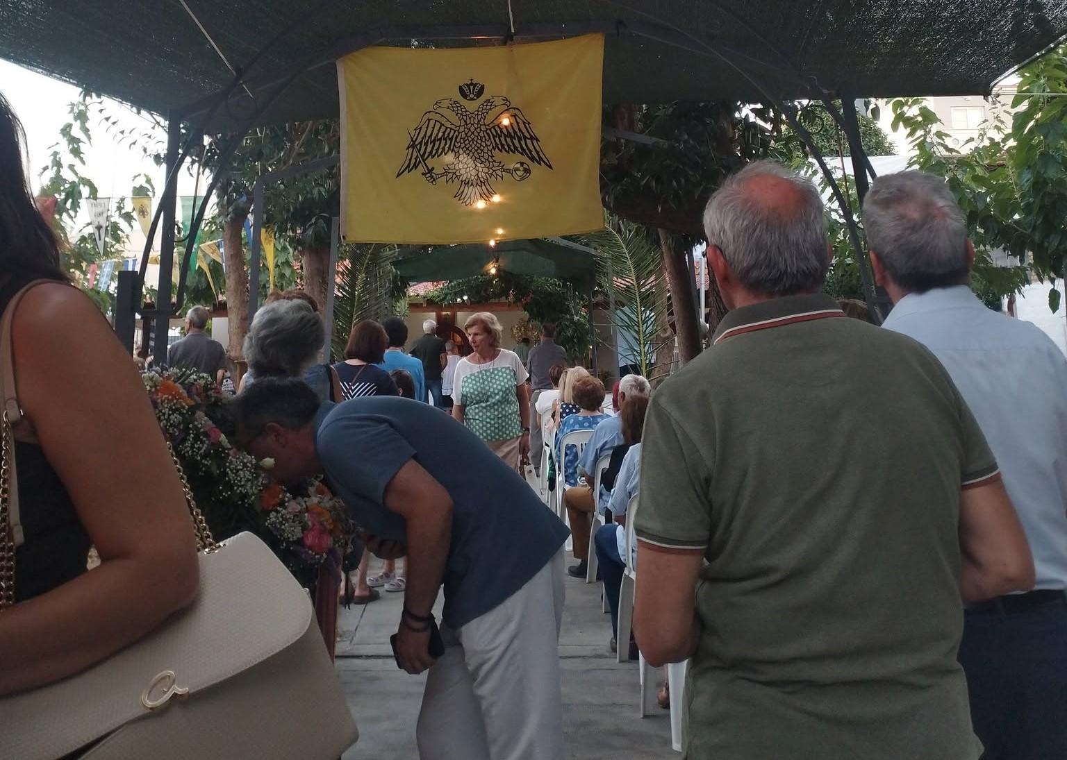 Γιόρτασε ο Άγιος Παντελεήμονας στο γραφικό εκκλησάκι του Αιγίου ΦΩΤΟ