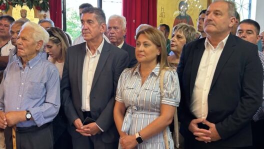 Ο δήμαρχος Δυτικής Αχαΐας Γρηγόρης Αλεξόπουλος στην Ρακίτα ΦΩΤΟ