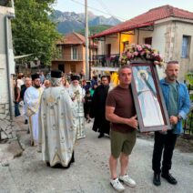 Αρχιερατικός εσπερινός και Λιτάνευση της εικόνος της Αγίας Παρασκευής στο Κρυονέρι ΦΩΤΟ 3 Αρχιερατικός εσπερινός και Λιτάνευσις της εικόνος της Αγίας Παρασ…