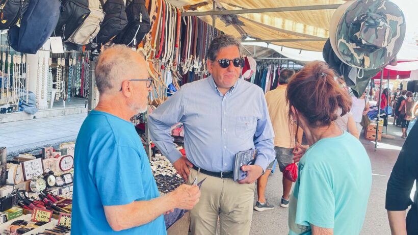 Αίγιο: Στη λαϊκή αγορά ο Δημήτρης Παλούμπης για ακρίβεια, κόστος παραγωγής, νοικοκυριά και επαγγελματίες ΦΩΤΟ» 4 Αίγιο στη λαϊκή αγορά