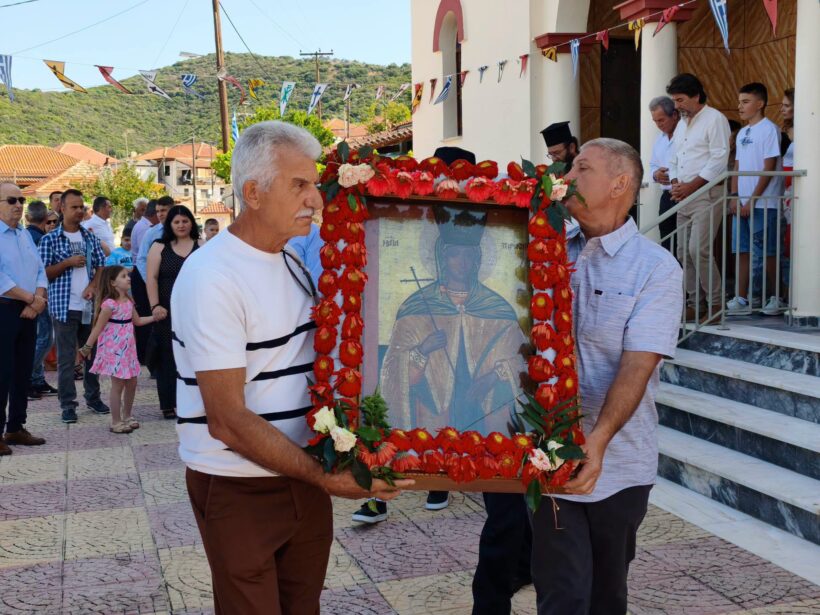 Ο εορτασμός της Αγίας Παρασκευής στο Μιχόι Αχαΐας ΦΩΤΟ 4 Ο εορτασμός της Αγίας Παρασκευής στο Μιχόι Αχαΐας ΦΩΤΟ