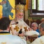 Αρχιερατική θεία λειτουργία στην Κέρτεζη με απονομή οφφικίου ΦΩΤΟ