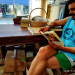 Δωρεά βιβλίων και ραφιών στην Δημοτική Βιβλιοθήκη Ακράτας