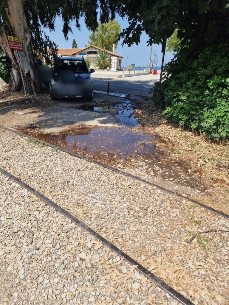 Πάτρα: Ανεξέλεγκτη διαρροή νερού σε Φάρο και Ιχθυόσκαλα ΦΩΤΟ 6 Πάτρα: Ανεξέλεγκτη διαρροή νερού σε Φάρο και Ιχθυόσκαλα ΦΩΤΟ
