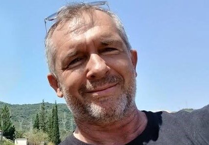 «Πριν κρίνουμε τη Μαρία Καρυστιανού, ας σταθούμε για μία στιγμή στη θέση της» 12 «Πριν κρίνουμε τη Μαρία Καρυστιανού, ας σταθούμε για μία στιγμή στη θέση της»