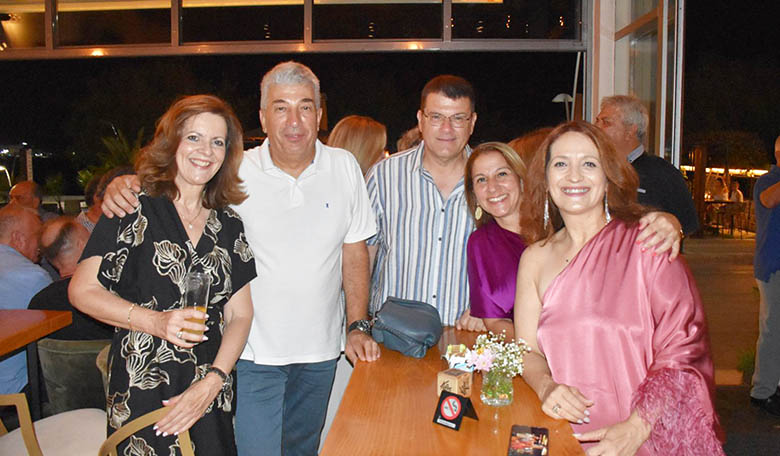 Στο Αίγιο reunion από το 1ο και 2ο Λύκειο, το 1985 ΦΩΤΟ