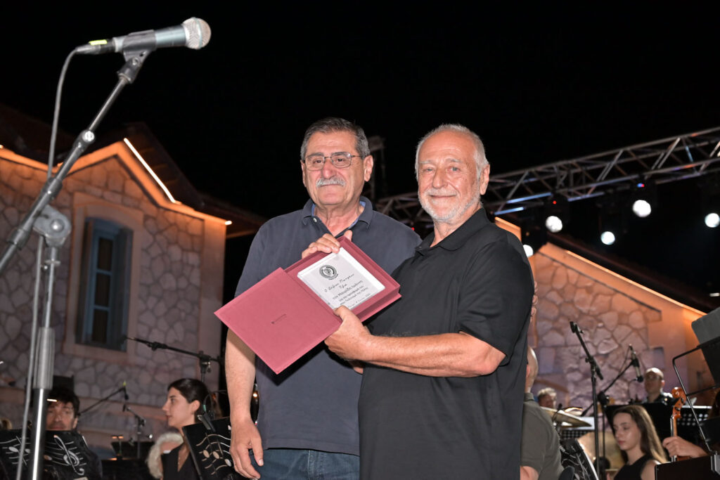 «40 χρόνια προσφορά, 40 χρόνια Δημοτικό Ωδείο» στην Πάτρα ΦΩΤΟ 8 «40 χρόνια προσφορά, 40 χρόνια Δημοτικό Ωδείο» στην Πάτρα ΦΩΤΟ