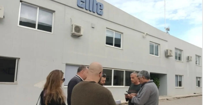 Πάτρα: Πενήντα οικογένειες στα όρια της εξαθλίωσης στην «Πατραϊκή Χαρτοποιία» 4 Πάτρα: Πενήντα οικογένειες στα όρια της εξαθλίωσης στην «Πατραϊκή Χαρτοποιία»