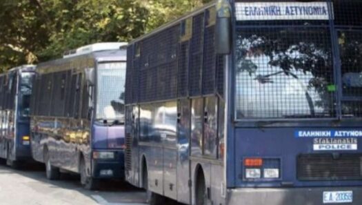 Αχαΐα: Οι αστυνομικοί καλούν το Υπουργείο να στελεχώσει το Τμήμα Διμοιριών με νέους ένστολους 14 Αχαΐα: Οι αστυνομικοί καλούν το Υπουργείο να στελεχώσει το Τμήμα Διμοιριών με νέους ένστολους