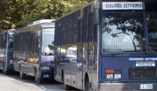 Αχαΐα: Οι αστυνομικοί καλούν το Υπουργείο να στελεχώσει το Τμήμα Διμοιριών με νέους ένστολους 4 Αχαΐα: Οι αστυνομικοί καλούν το Υπουργείο να στελεχώσει το Τμήμα Διμοιριών με νέους ένστολους