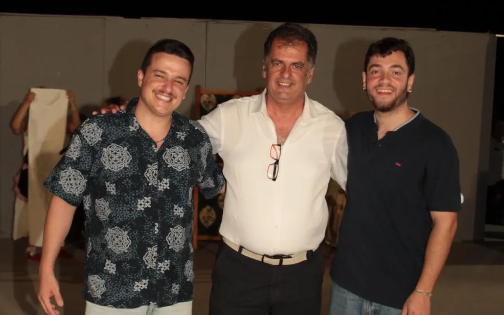 Η παράσταση «Παντρολογήματα» από την Στέγη Καλαβρυτινών και Φίλων Πάτρας «Αγία Λαύρα» ΦΩΤΟ