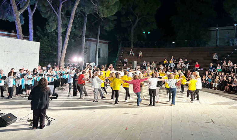 Η τελετή λήξης της χρονιάς του ΚΑΠΗ Δήμου Αιγιαλείας ΦΩΤΟ